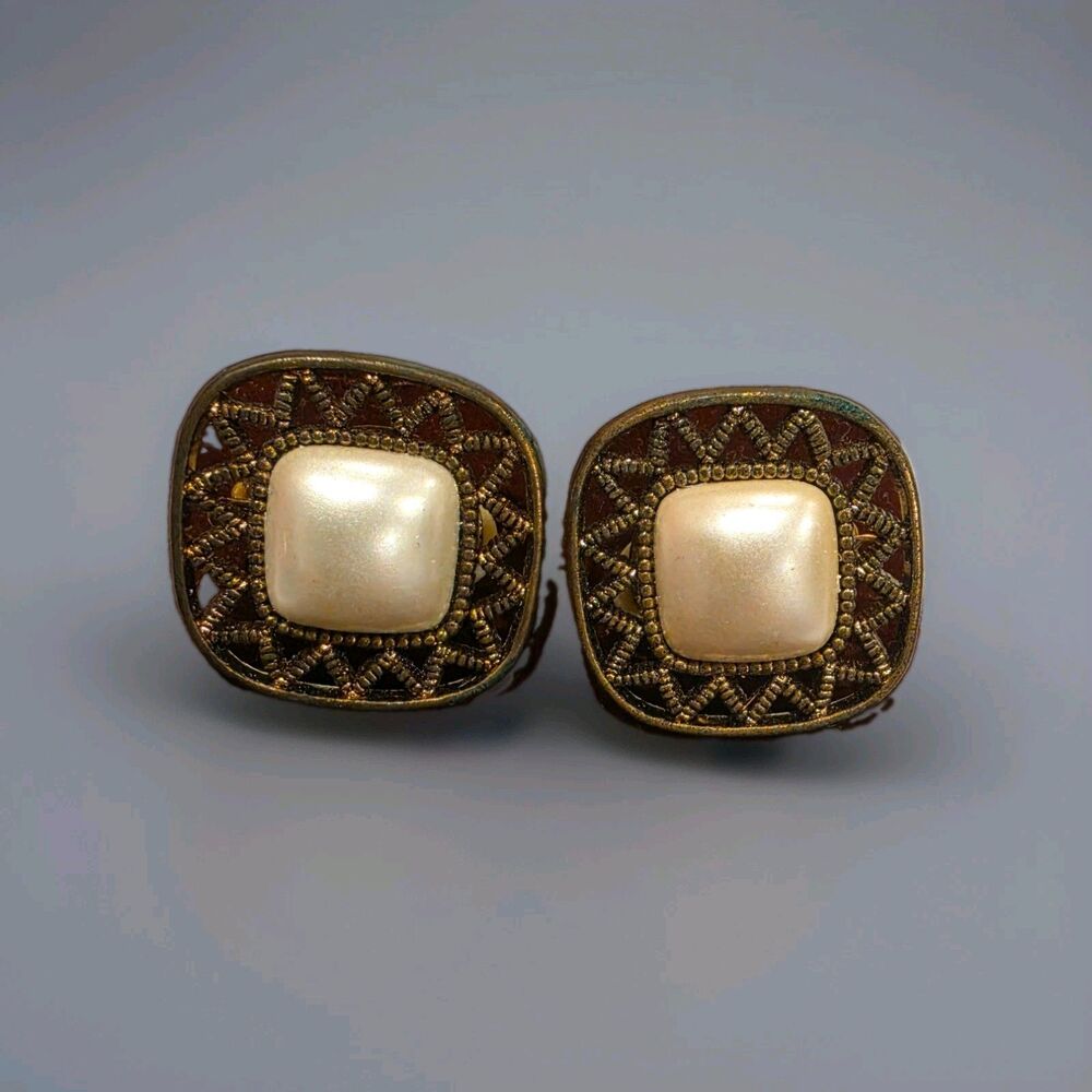 Vintage Gold Tone Square Faux Pearl Clip-On Earrings Openwork Geometric Frame